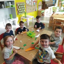 „Máme rádi ovoce, koupeme se v potoce, zeleninu rádi jíme… doktora se nebojíme“🍅🥕🥬🥔🌶️