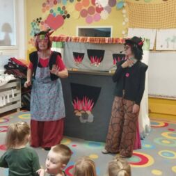 👹Divadlo „O rozpustilých čertech“👹