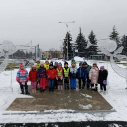 🎄❄️Zdobení stromečku ve Škoda parku🎄❄️