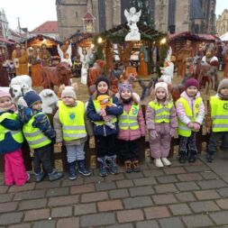 Výlet na vánoční betlém na náměstí ❤️👍⭐️