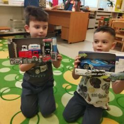 Vánoční nadílka u žabek…🌲🎁